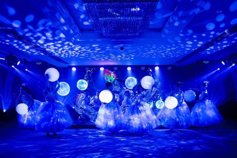 Du thuyền tiếng 360 chỗ: Paradise Delight khởi hành sáng: 10:00 - 13:30