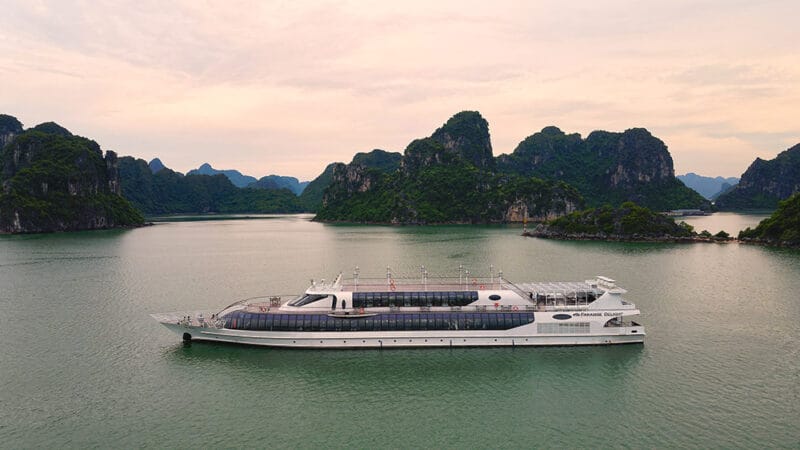 Du thuyền tiếng 360 chỗ: Paradise Delight khởi hành sáng: 10:00 - 13:30