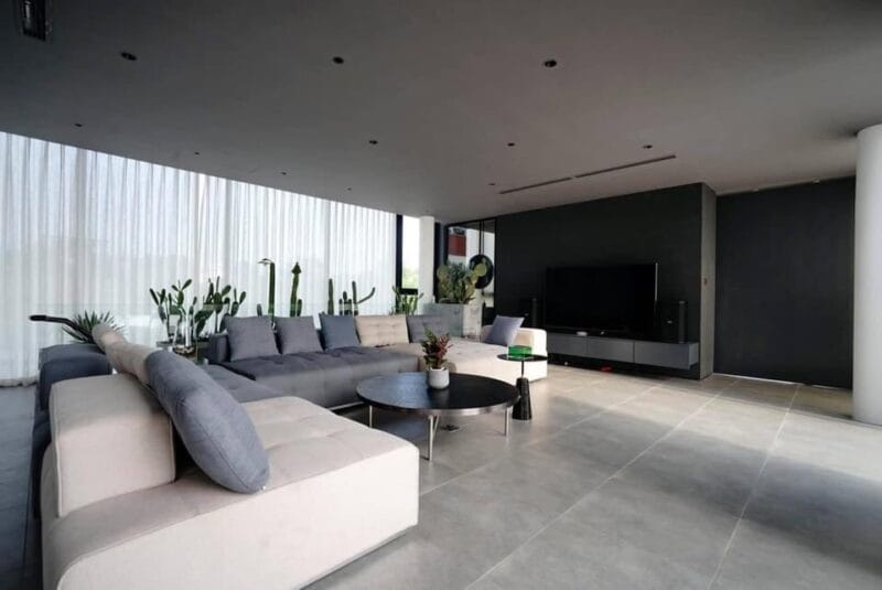 S Hill Villa 6PN