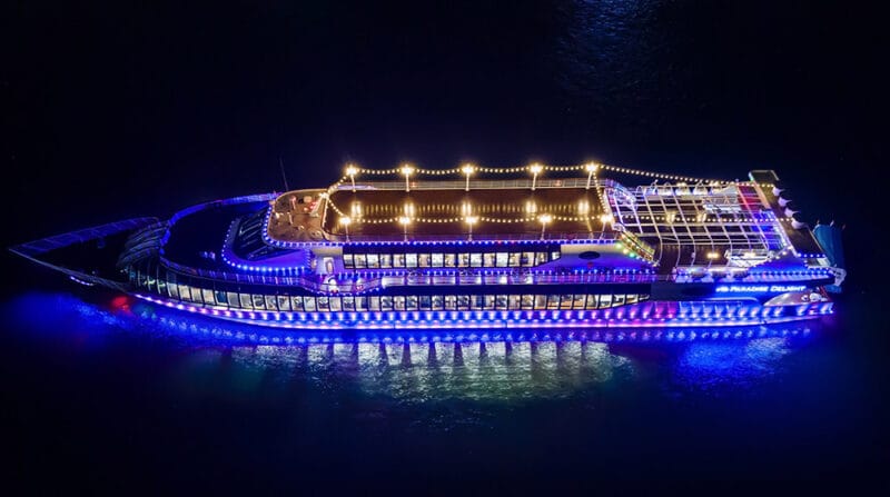 Du thuyền tiếng 360 chỗ: Paradise Delight khởi hành Tối: 18:00 - 21:30