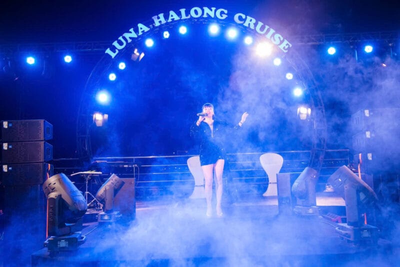 4H Ngắm Hạ Long Về Đêm Cùng Sea Octopus