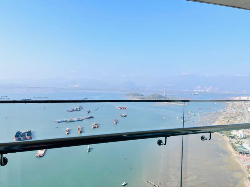 Tầng 32 căn 3212 chính biển