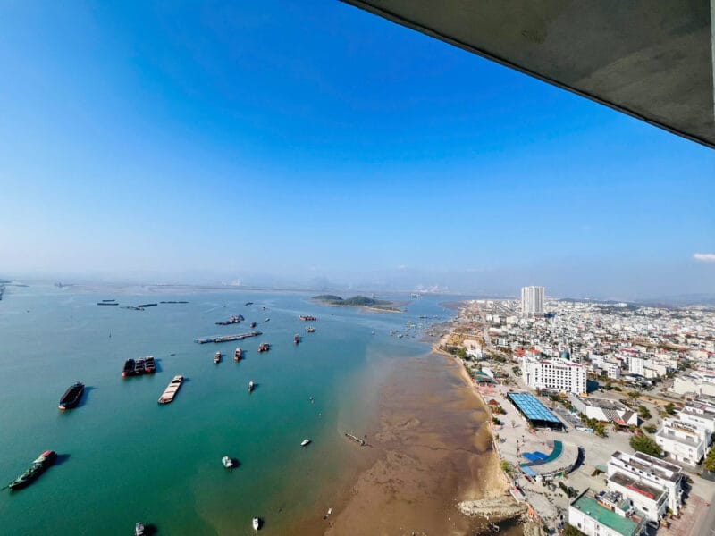 Tầng 32 căn 3212 chính biển
