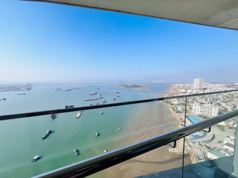 Tầng 32 căn 3212 chính biển